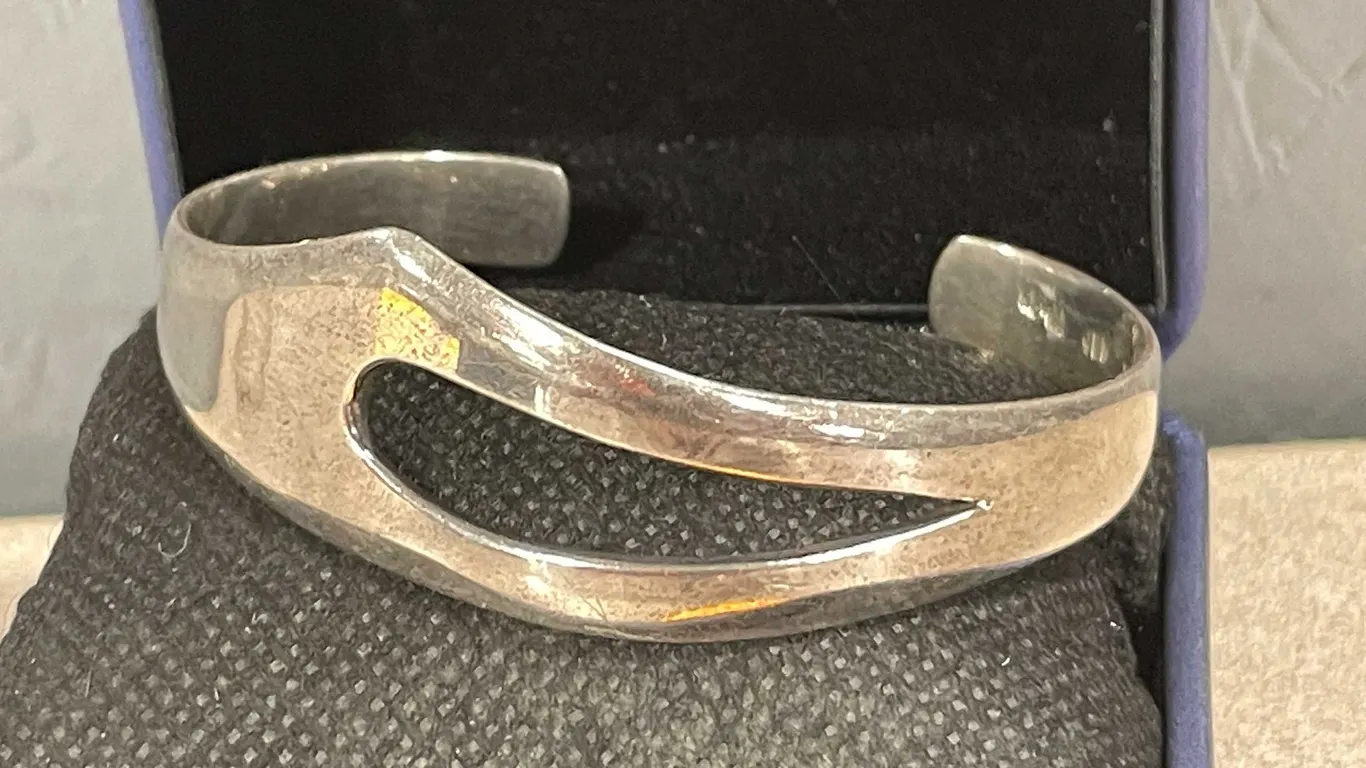 Vintage 925 Sterling Silver Taxco Modernist Cuff Bracelet (FR1)