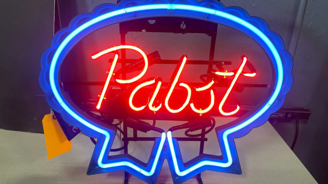 Pabst Neon Sign