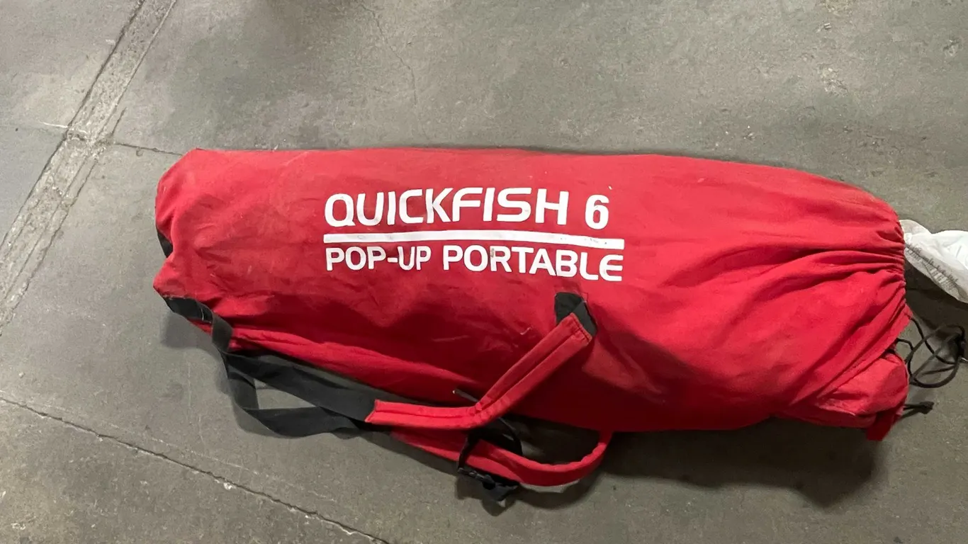 Quick Fish Portable Ice Shanty (T6)