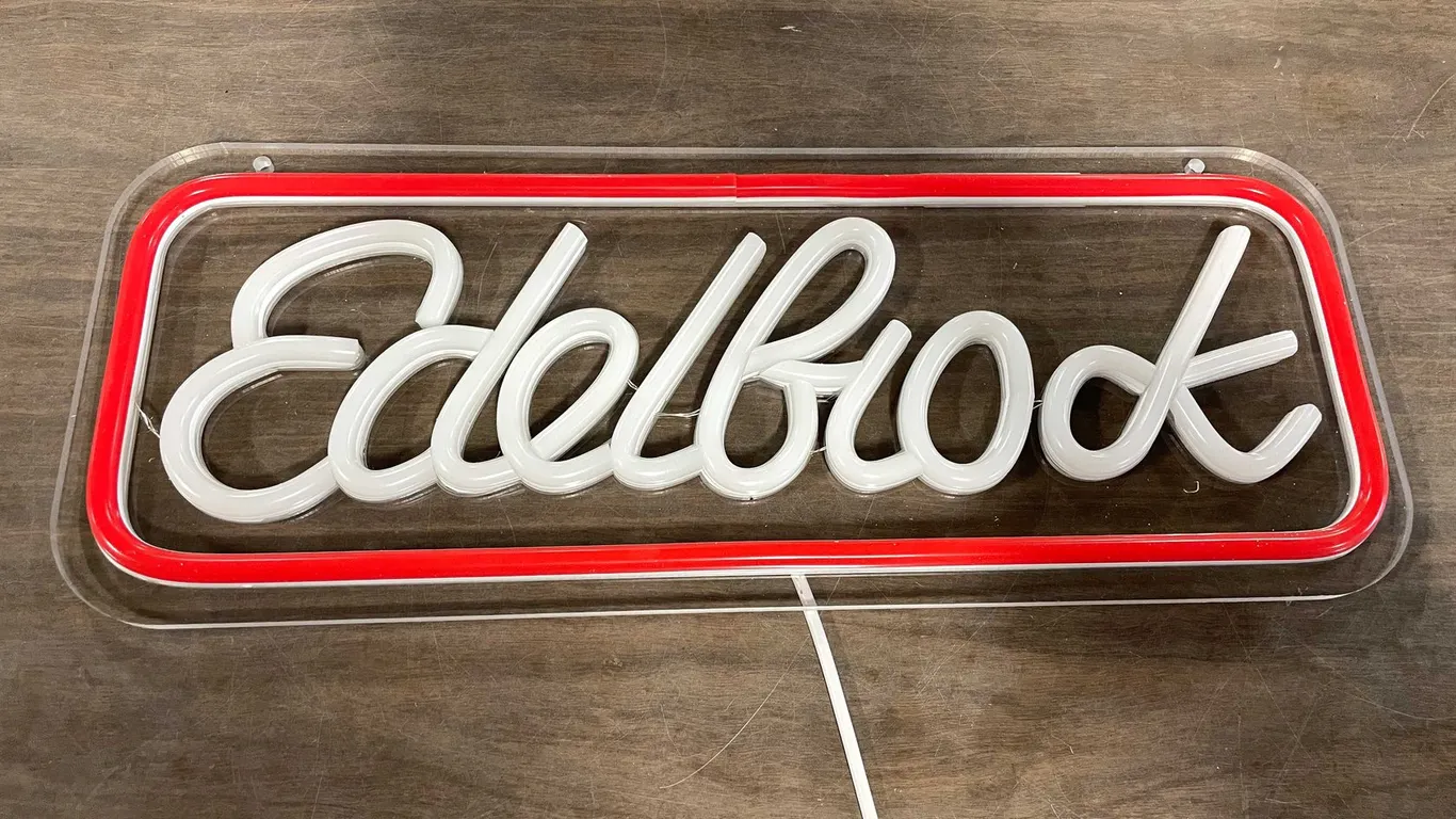 Edelbrock LED Neon Sign (T3)