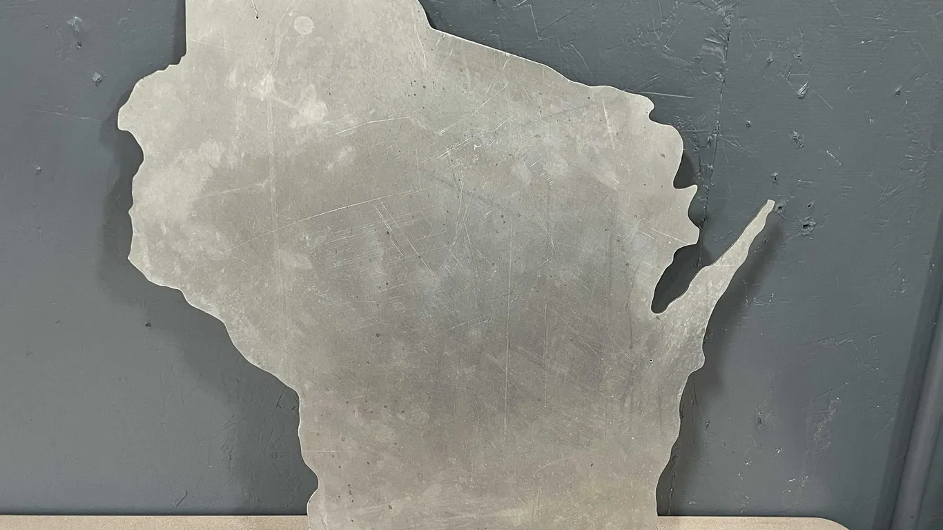 Aluminum Wisconsin Wall Decor (T5)