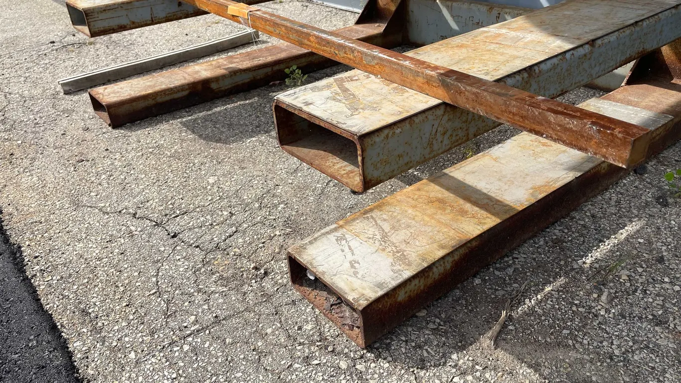 Steel Stock (CONTGREYRACK)
