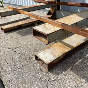 Steel Stock (CONTGREYRACK)