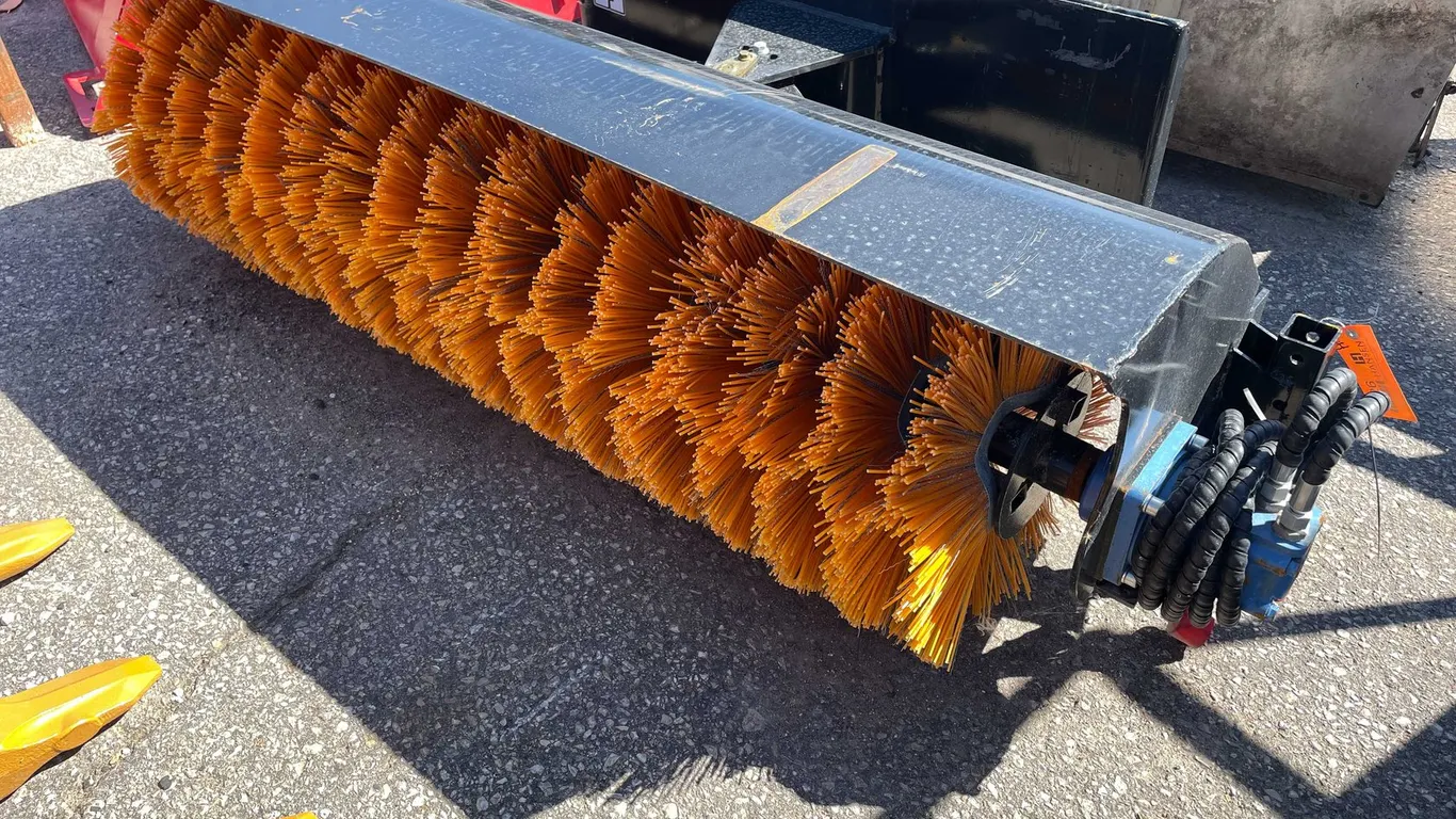 GIYI 59 Inch Skid Steer Angle Broom