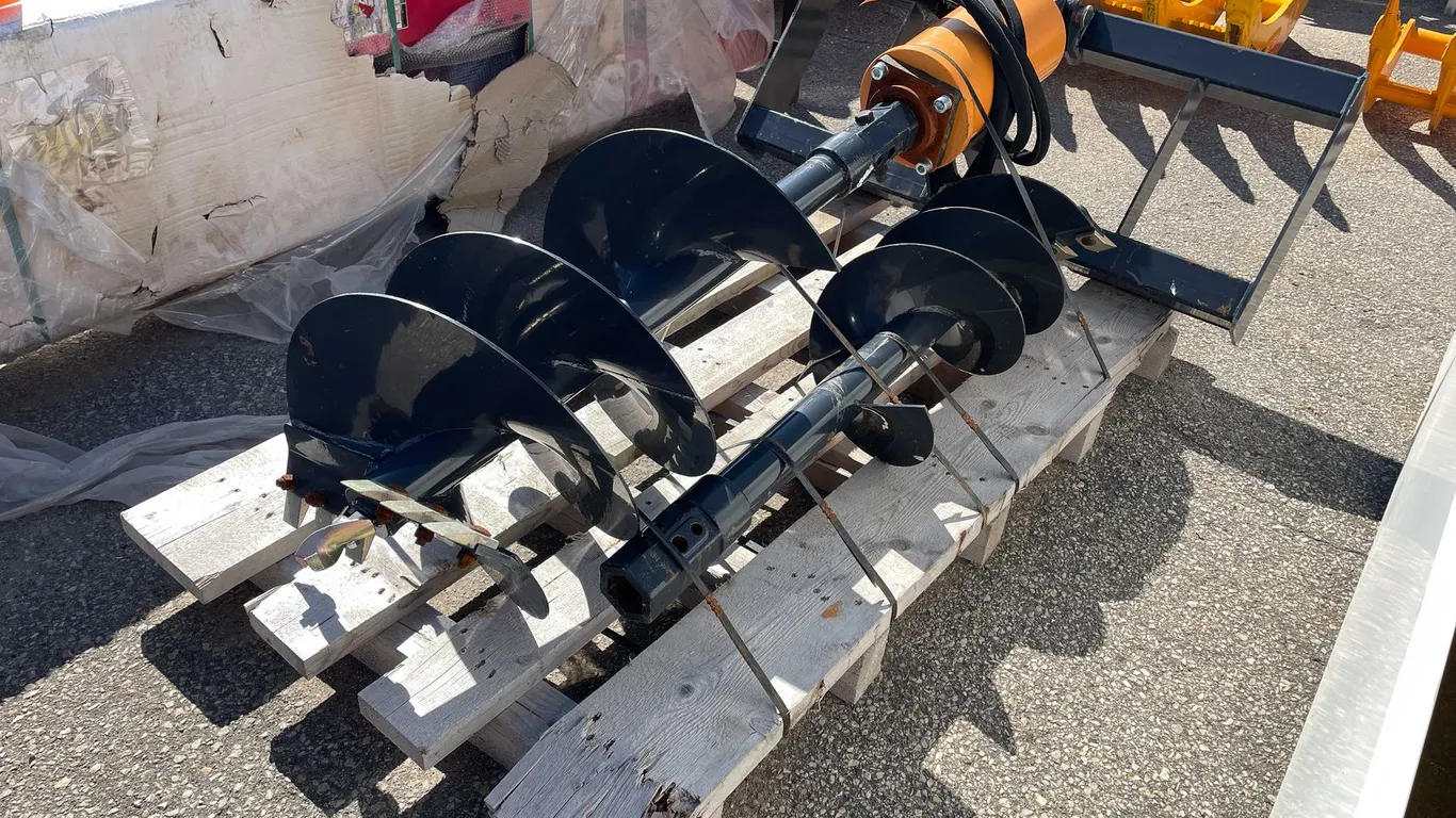 Wolverine Skid Steer Post Hole Auger