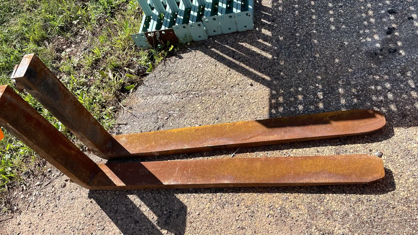 Pair of Forklift Forks (SHED)