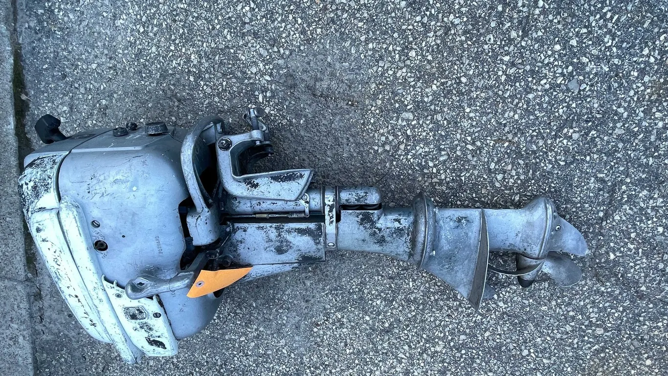 Boat Motor (04)