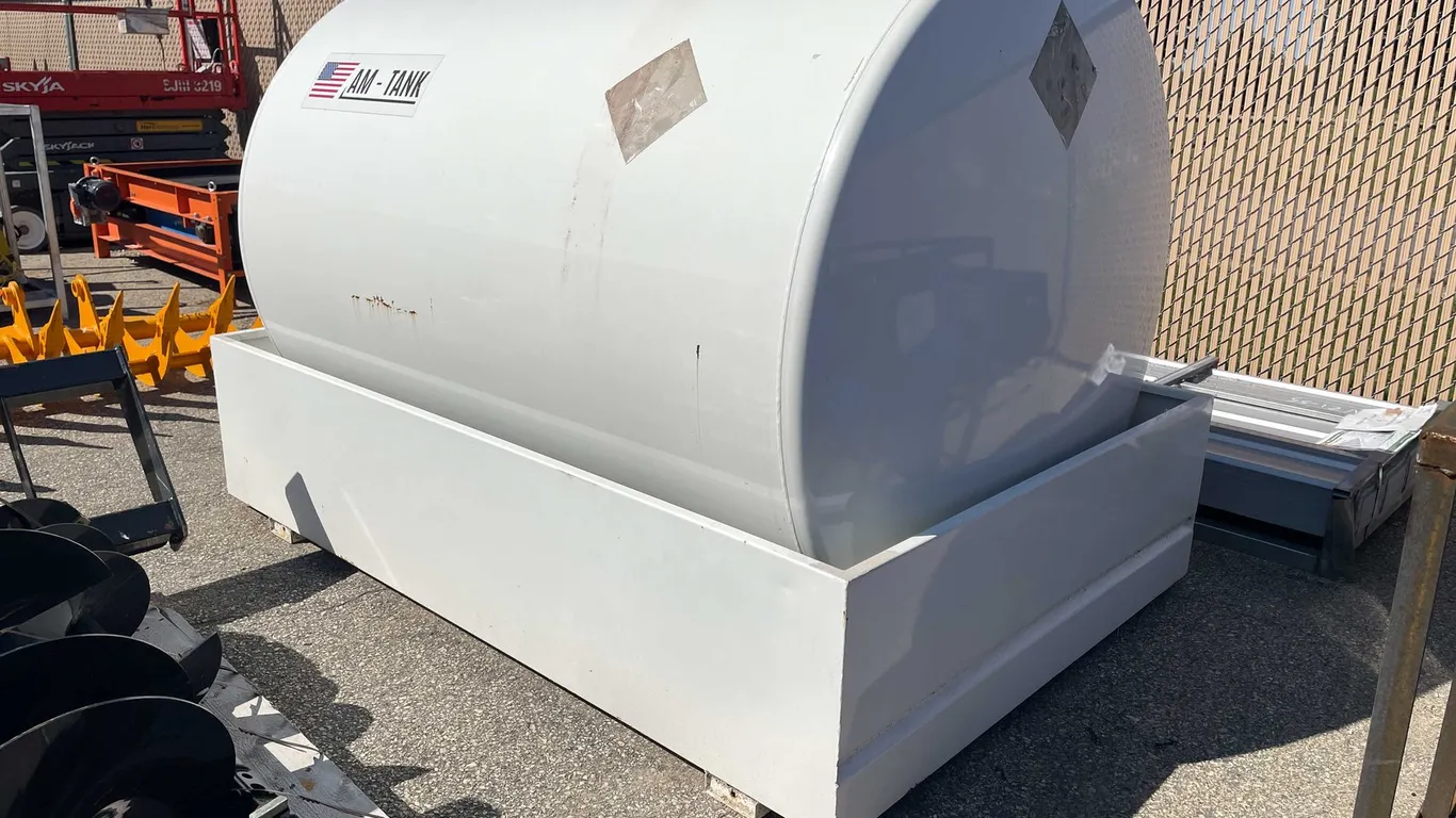 600 Gallon Fuel Tank