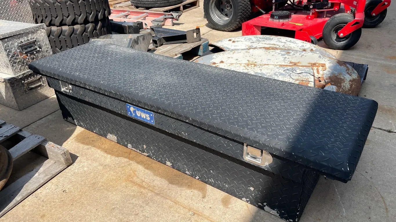 Truck Bed Utility Box (03)