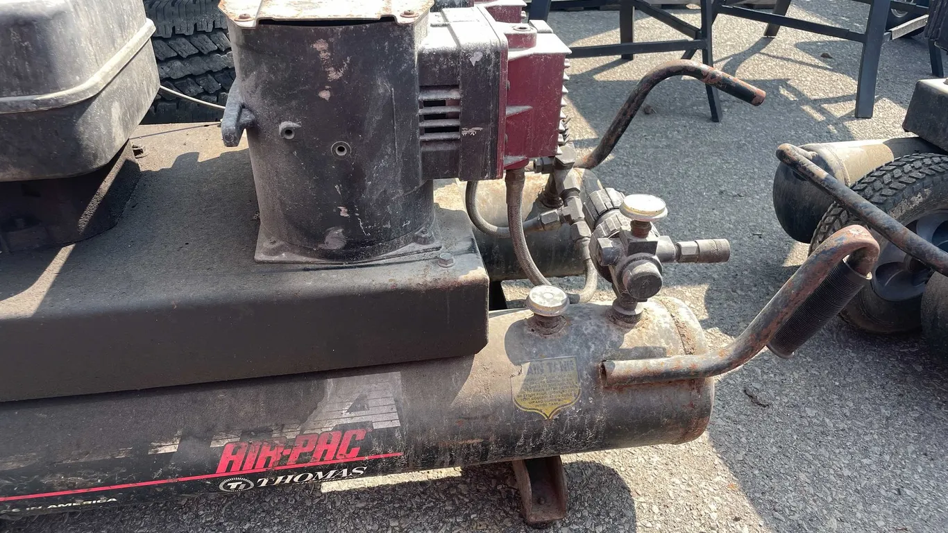 Thomas Industries Ultra Air Pac (03)