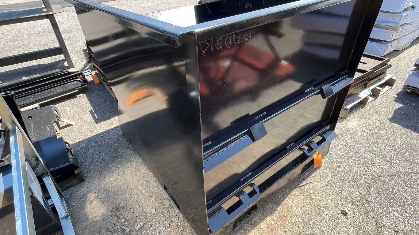 2 Yard Skid Steer Trash Hopper