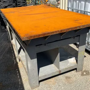 Cast Iron Layout Table (O6)