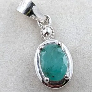 1.3 ct Certified Silver Emerald gemstone pendant ($829 Appraisal)