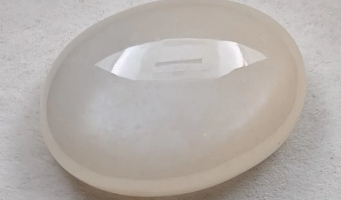 24.08 ct Certified White Moonstone gemstone ($963 Appraisal)