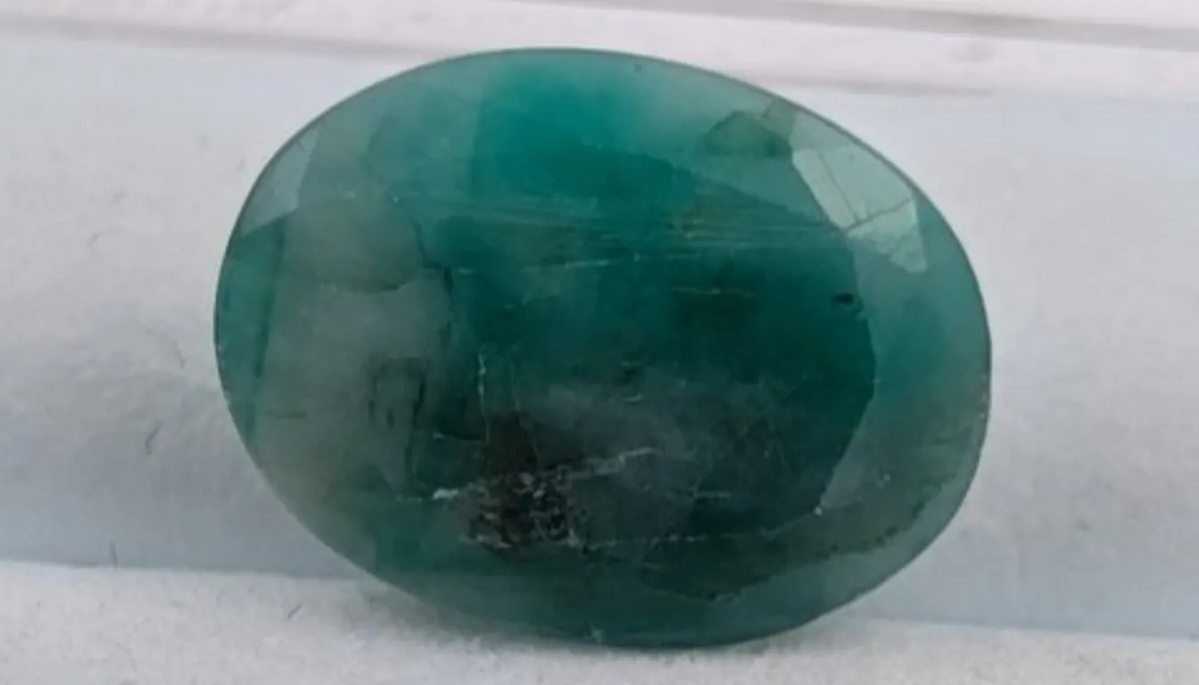 5.33 ct Certified Emerald gemstone ($3,731 Appraisal)
