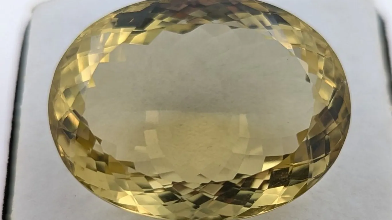 72.4 ct Certified Signature Lemon Quartz gemstone ($7,750 Appraisal)