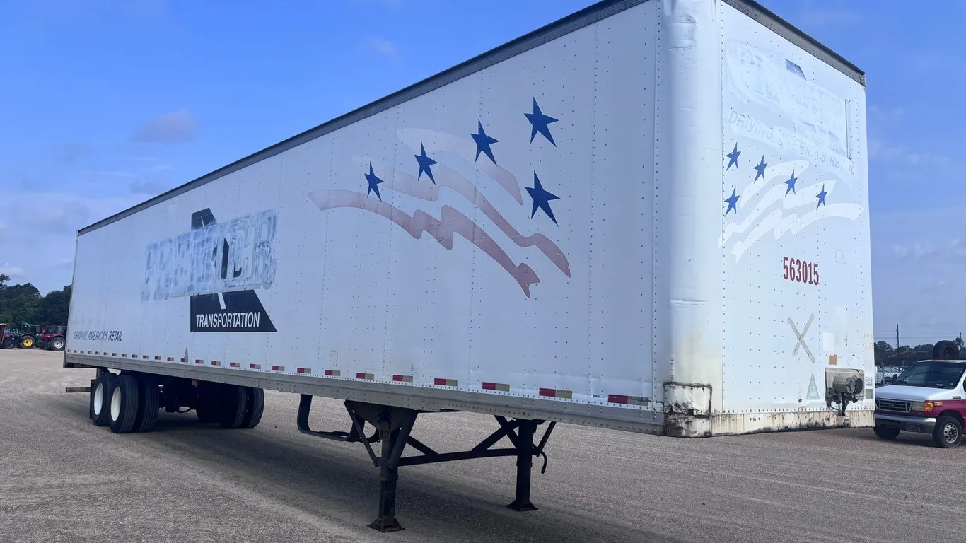 2004 STRICK VAN TRAILER