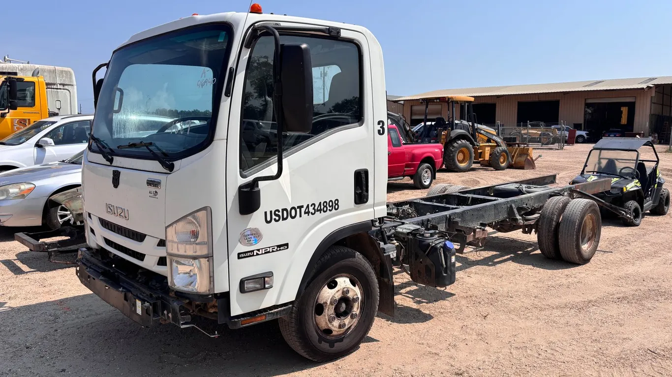 2016 ISUZU NPR | FOR PARTS/REPAIRS