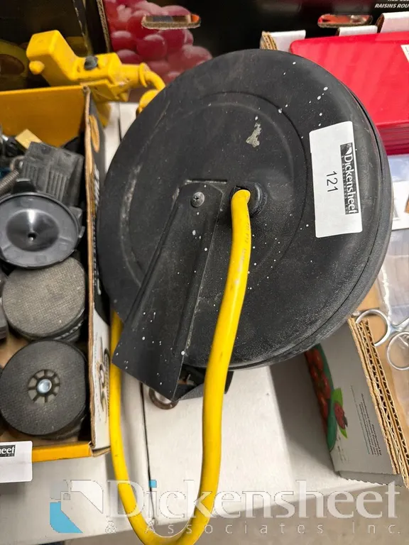 ELECTRIC CORD REEL