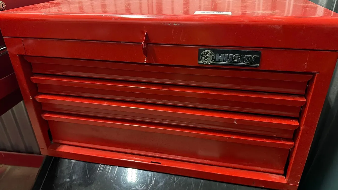 HUSKY RED FOUR DRAWER TOP TOOL BOX