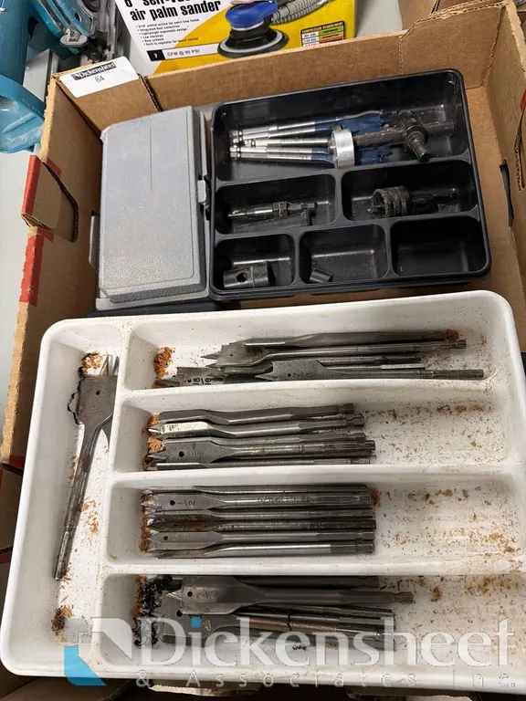 LOT OF WOOD BITS