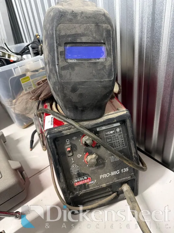 LINCOLN ELECTRIC PRO MIG 135 WELDER WITH HELMET