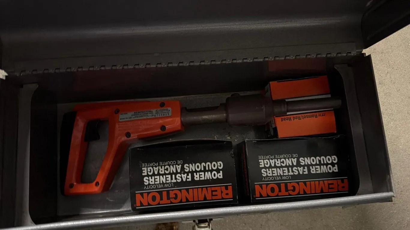 REMINGTON POWER TOOL, HARDWARE, CASE