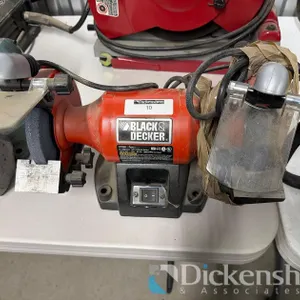 BLACK DECKER DOUBLE END BENCH GRINDER