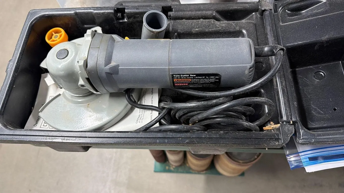 CRAFTSMAN TWIN CUTTER