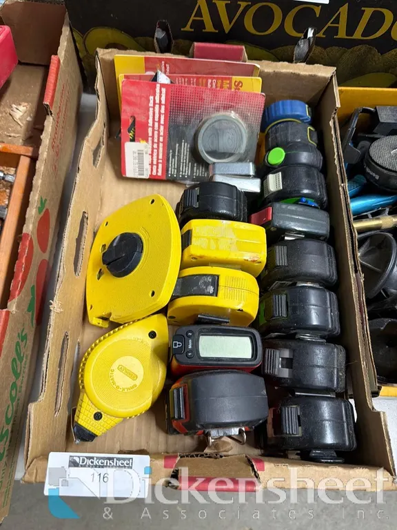 TRAY OF MEASUREMENT TAPES