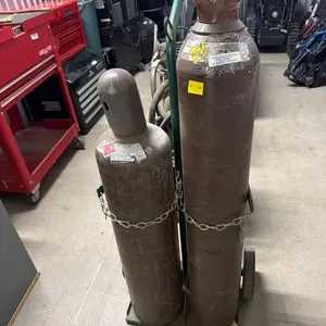 OX / ACC CART & BOTTLES