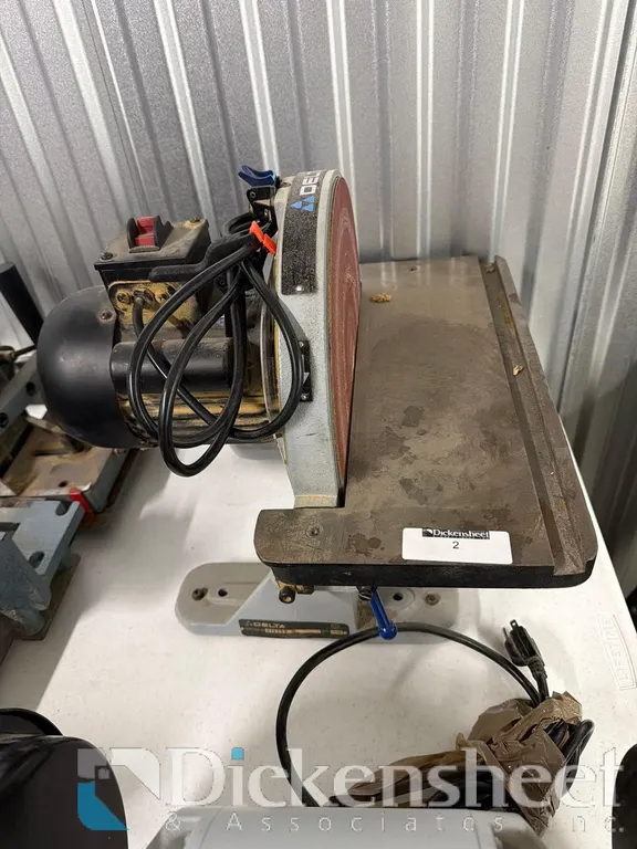 DELTA DISK GRINDER