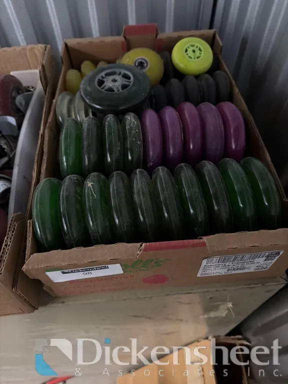 LOT OF PLASTIC WHEELS