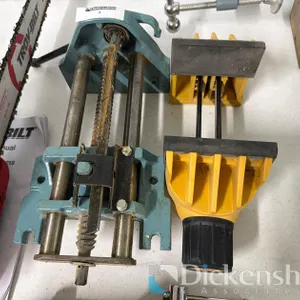 LOT OF (2) VISES