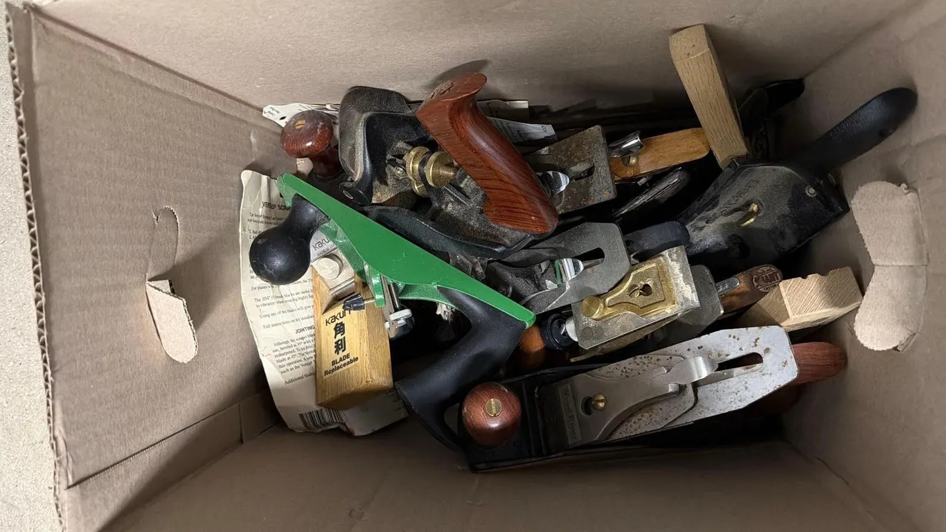 VARIETY OF WOOD PLANES