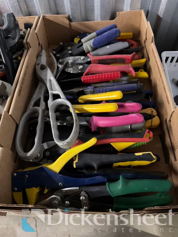 VARIETY OF HAND CUTTERS LOT