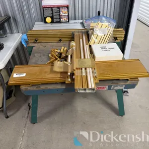 ROUTER TABLE & GUIDES