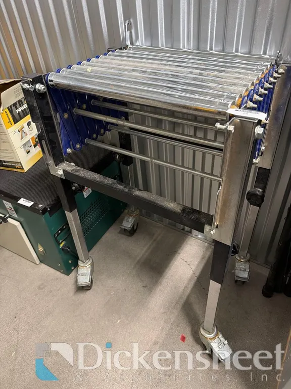 ACCORDIAN ROLLER CONVEYOR