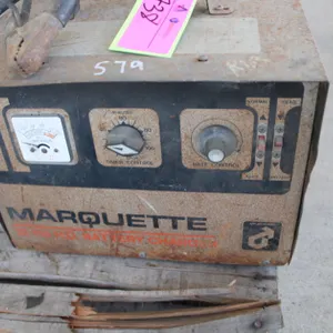 Marquette Battery Charger and Clamps