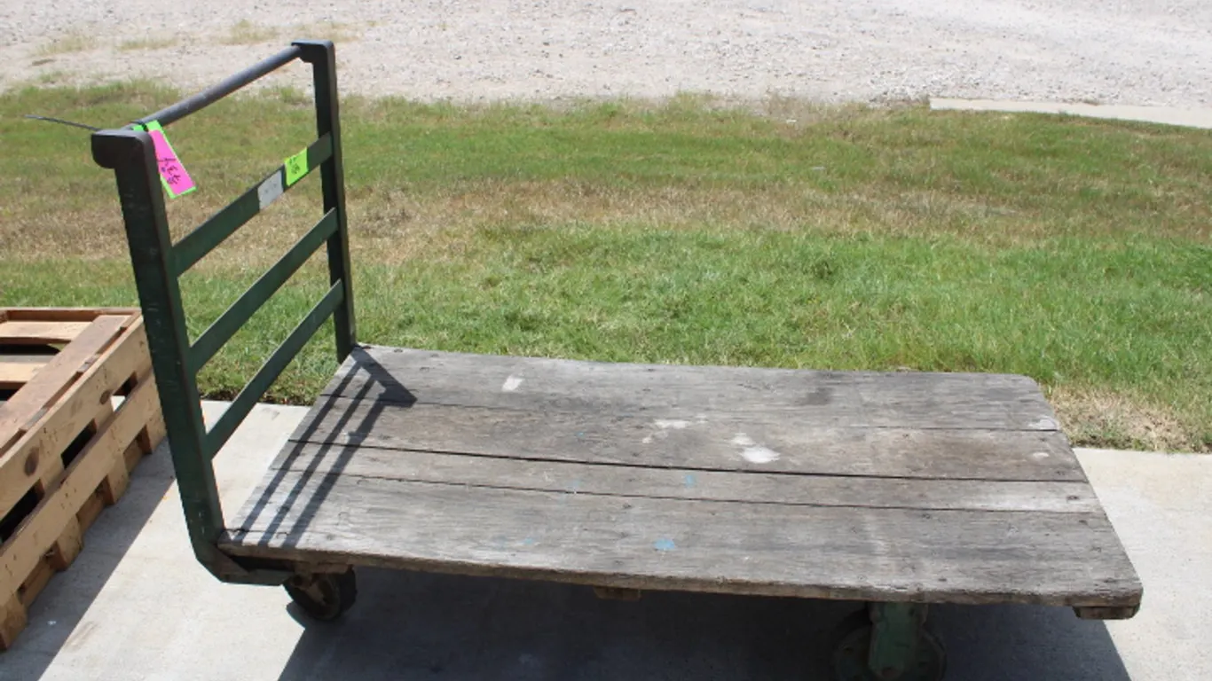 Industrial Warehouse Flatbed Cart