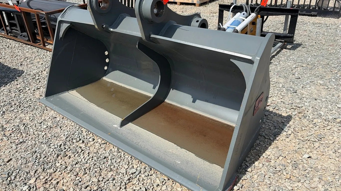 Approx. 80" Unused Hardox Wearparts Excavator Bucket