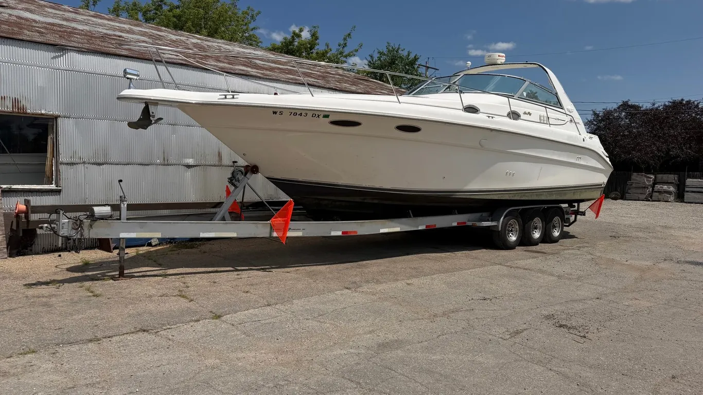 1997 Sea Ray 330DA Sun Dancer Sport Cruiser