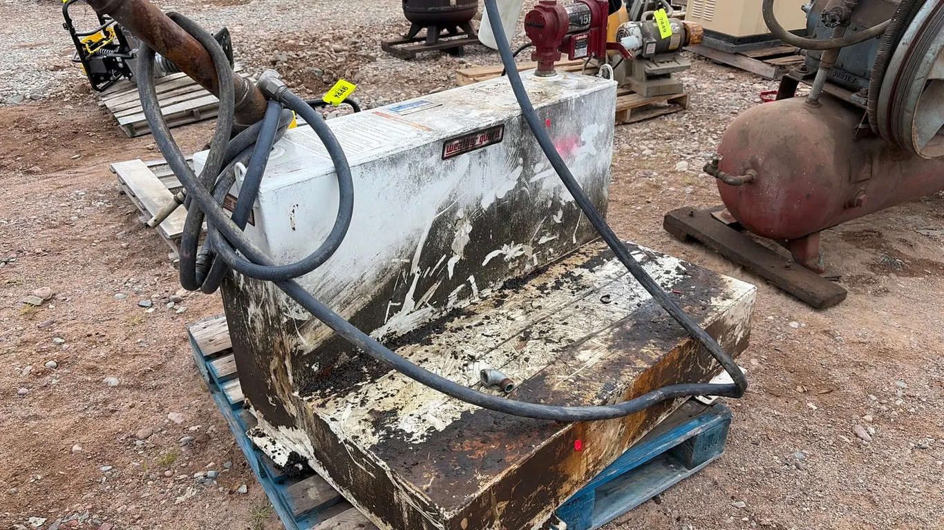 Weather Guard Fuel Transfer Tank W/Pump