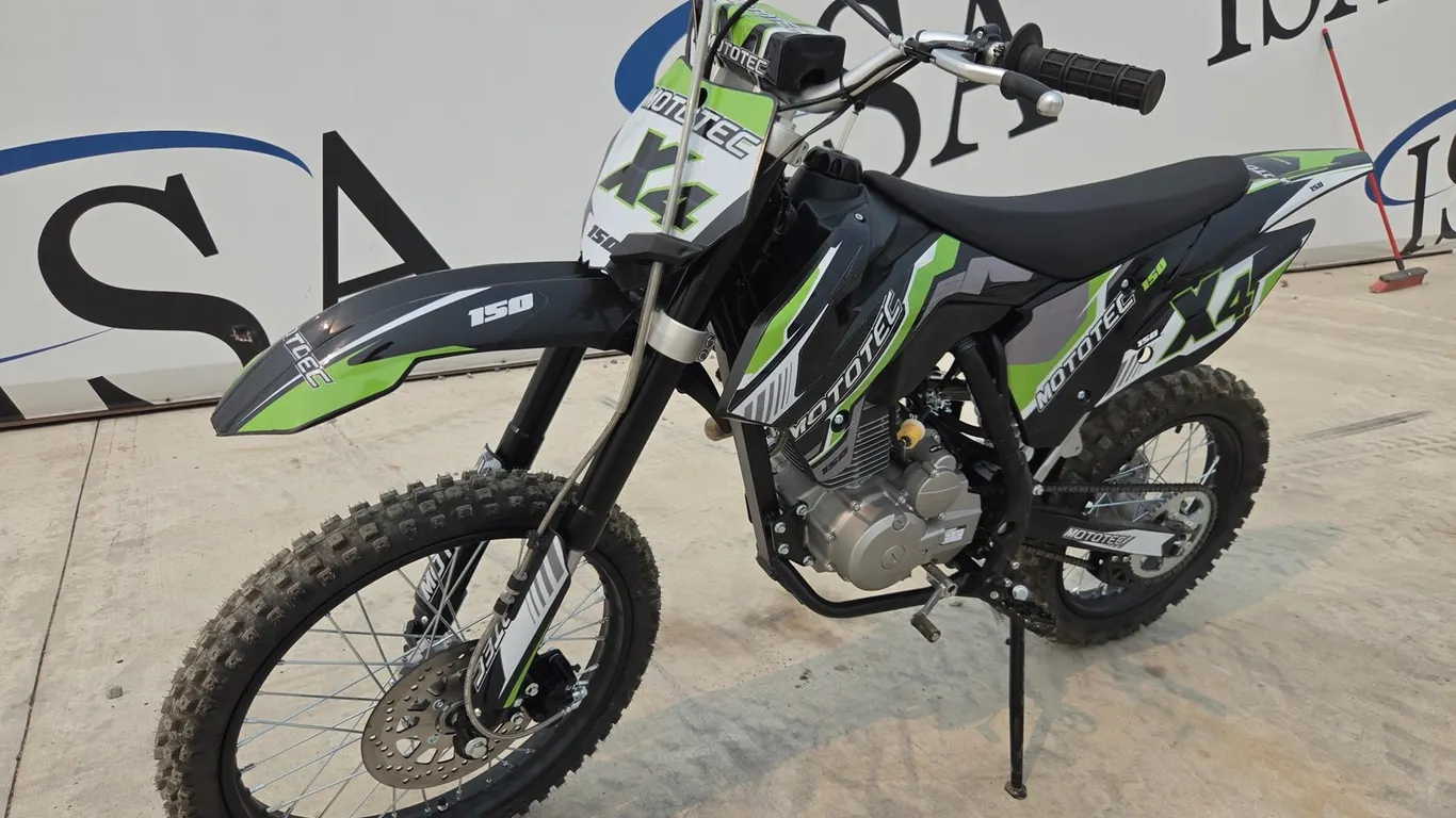 2026 Unused Mototec X4 150cc Dirt Bike