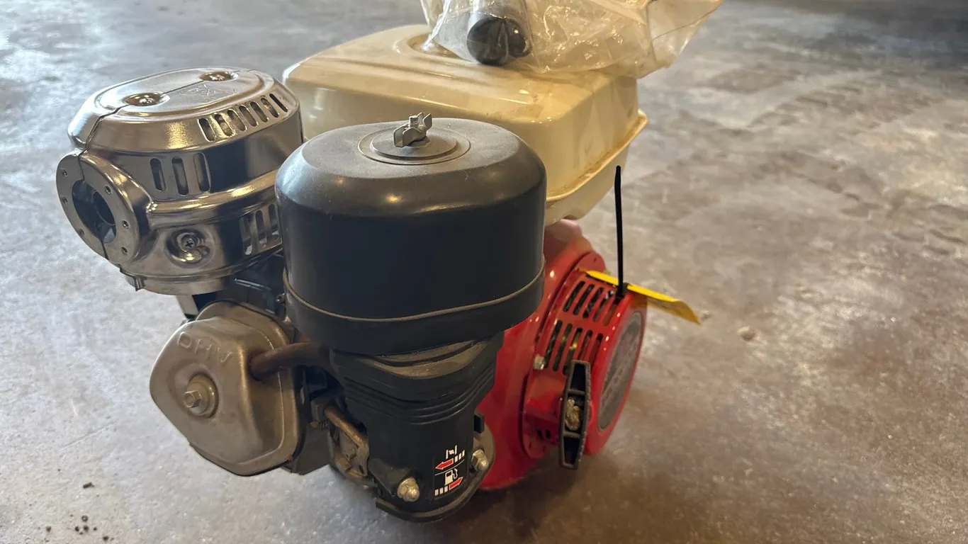 Honda GX240 8 Hp Gas Engine