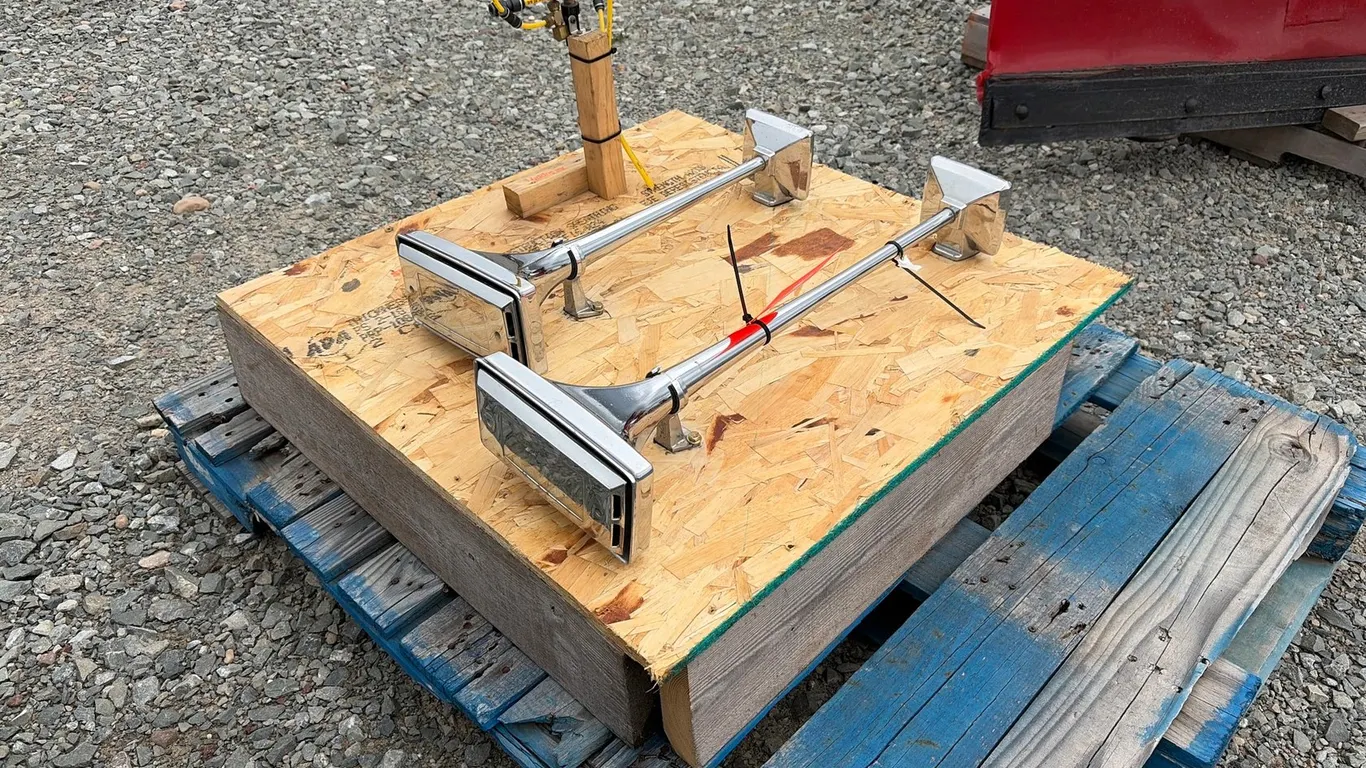 Set Of Hadley Air Horns