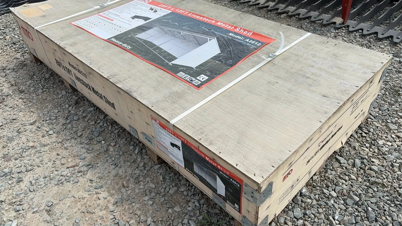 Unused MYO A2512 Metal Livestock Shed