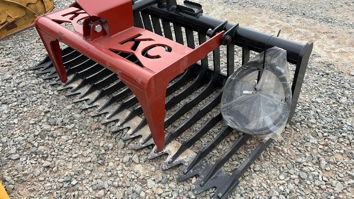 Approx. 76" Unused Kit Containers Skid Steer Rock Grapple Bucket Attachment