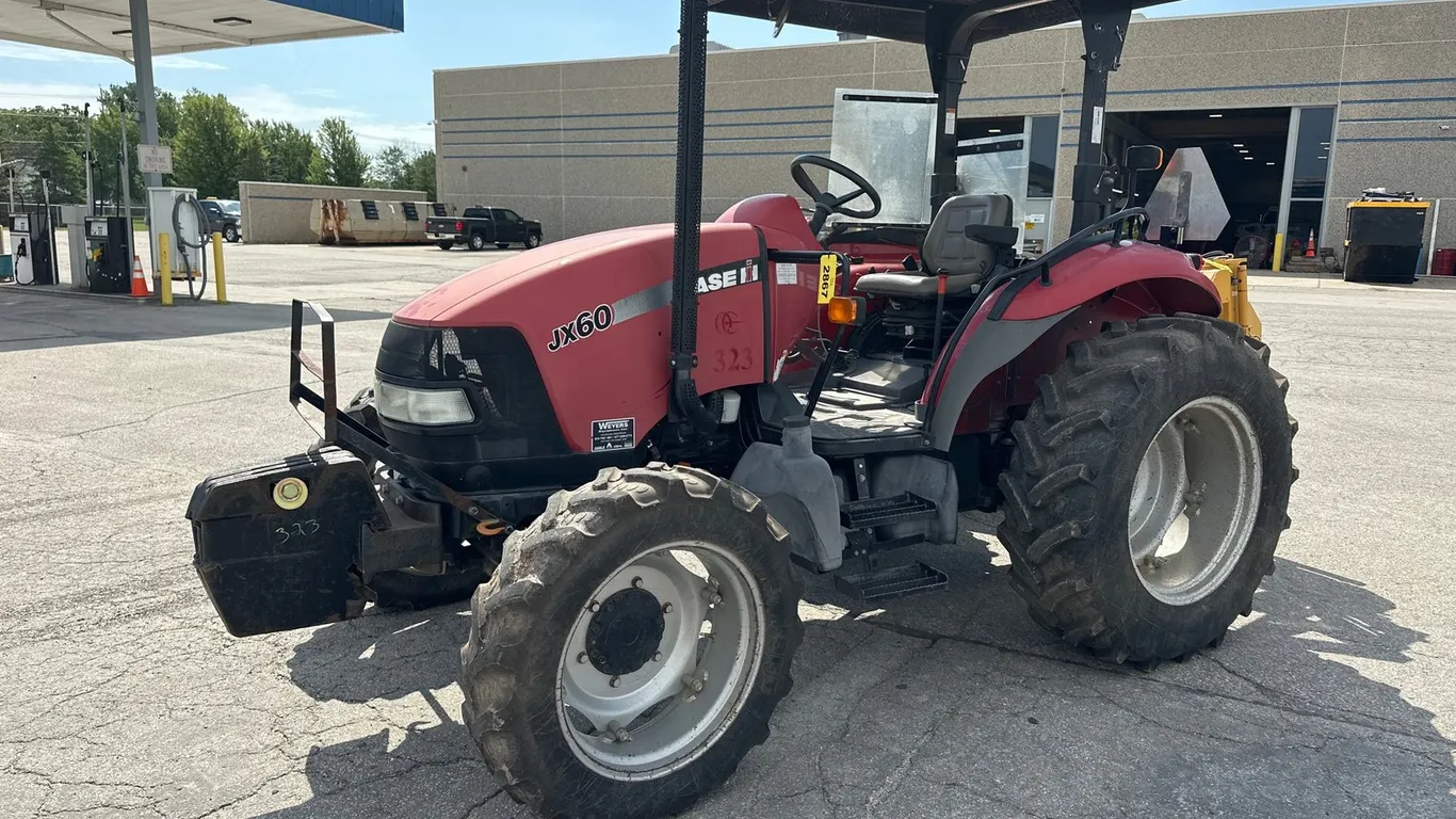 2008 Case JX60 4x4 Tractor