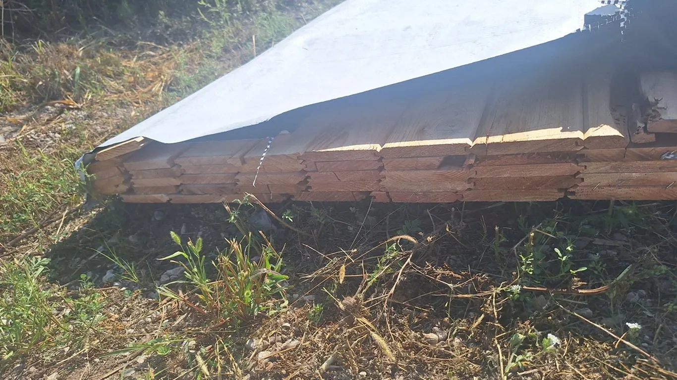 Cedar 1"x6" Rustic Tongue and Groove V Joint, 16' Lengths, 640 Linear Feet, 267 Sq. Ft.